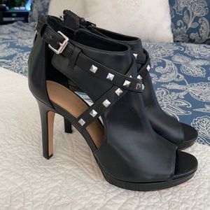 NEW MARC FISHER SHOES SIZE 9M